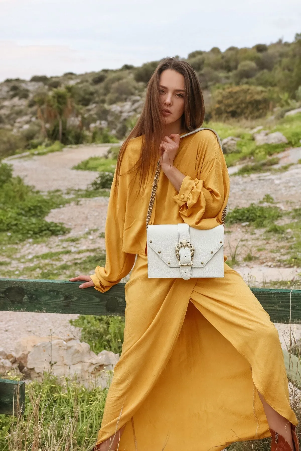 Briana Leather Shoulder Bag - Cream