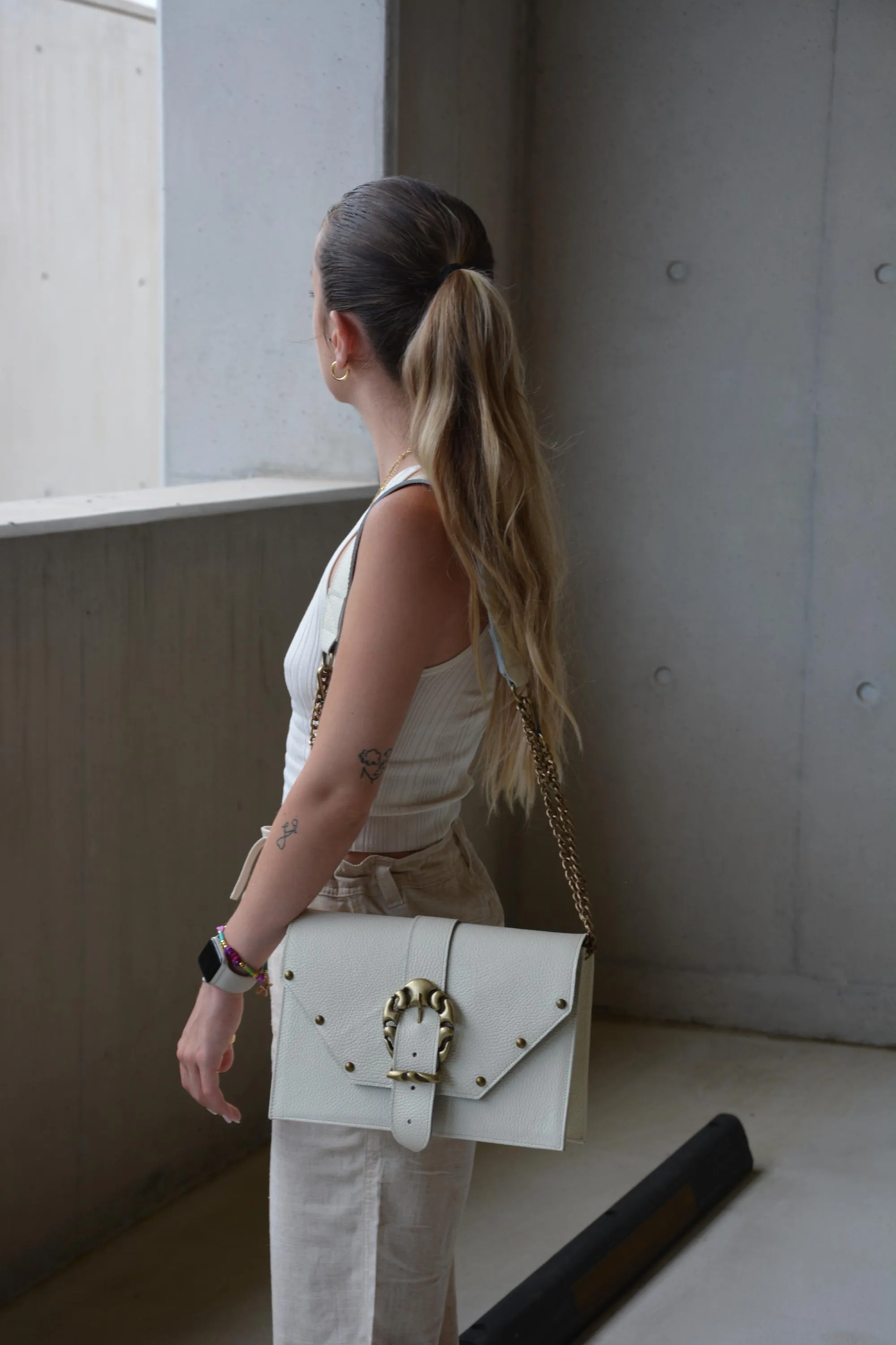 Briana Leather Shoulder Bag - Cream