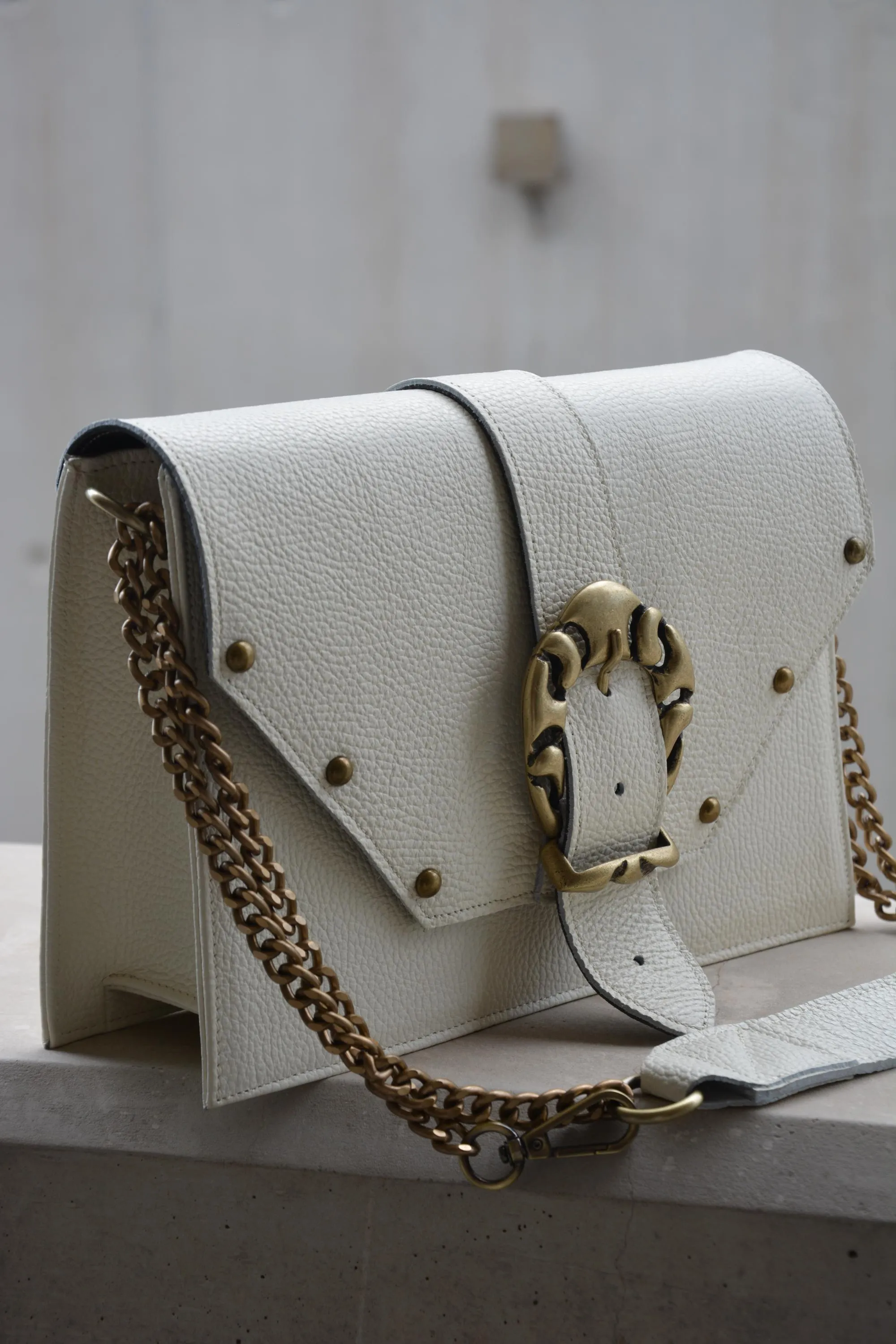 Briana Leather Shoulder Bag - Cream