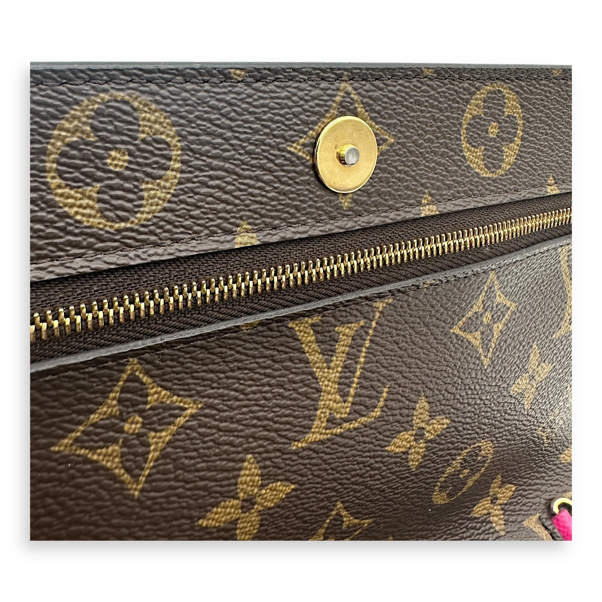 Christmas Animation Pochette Wallet On Chain Brown in Monogram Coated Canvas, Gold hardware