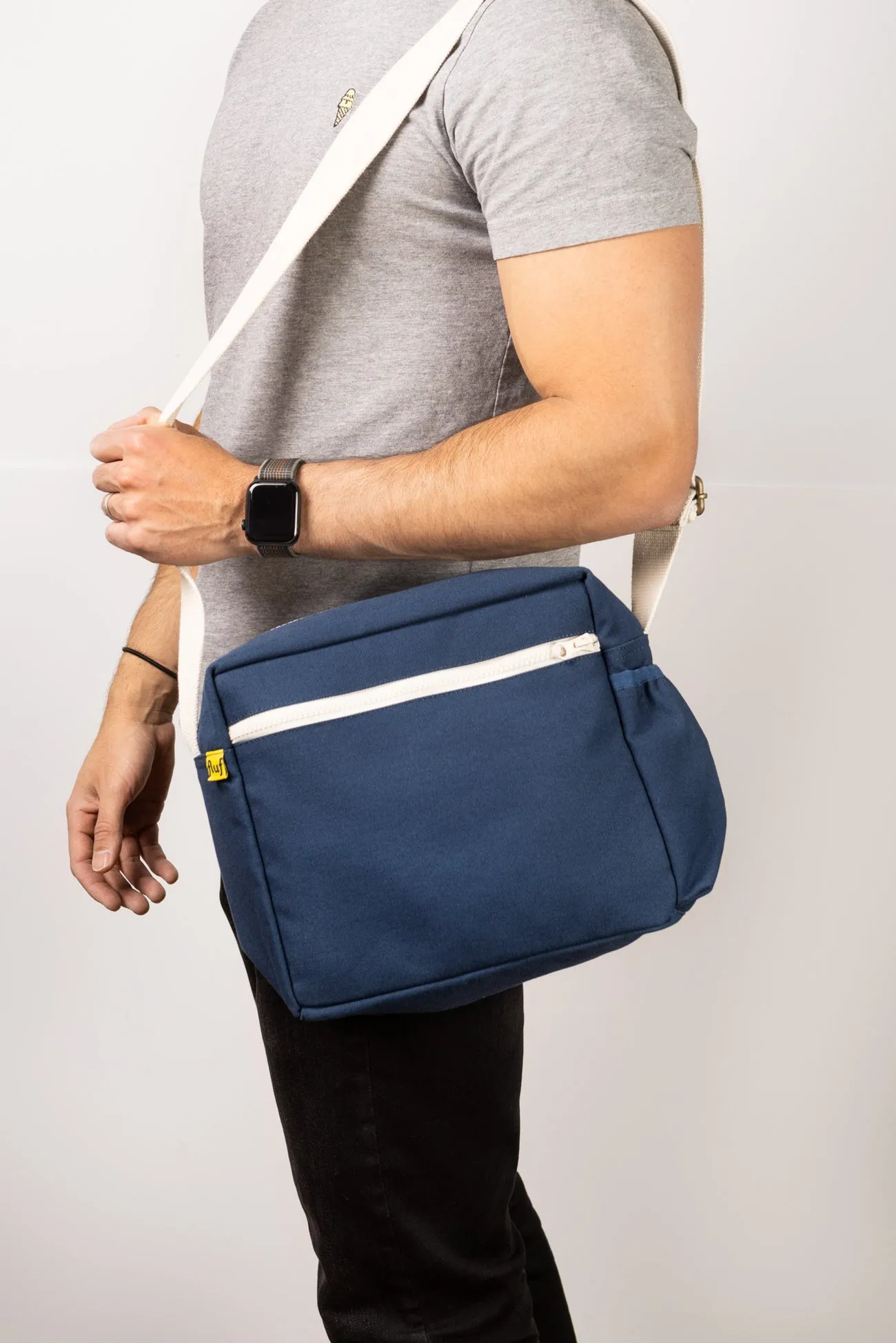 Crossbody - Classic Navy
